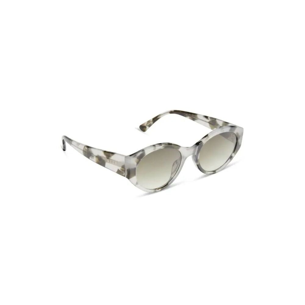 Diff Eyewear Linnea Sunglasses in Kombu / Olive Gradient Grey Tortoiseshell NIB